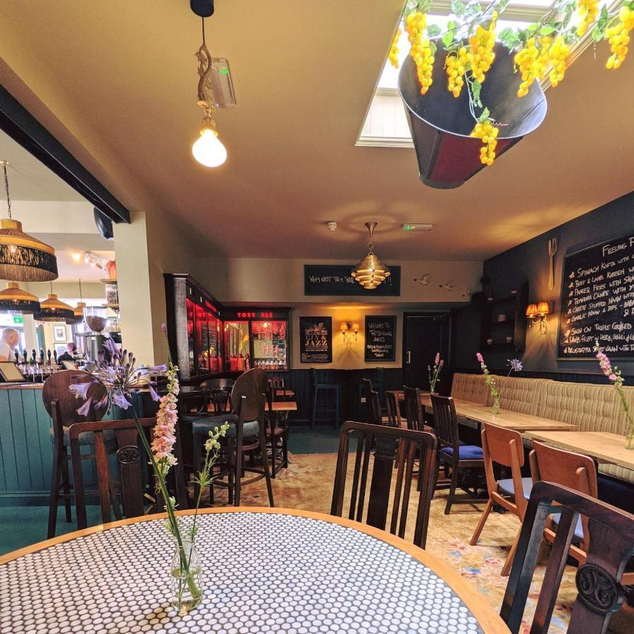 The Stirling Arms Pub & Rooms 브라이턴 외부 사진